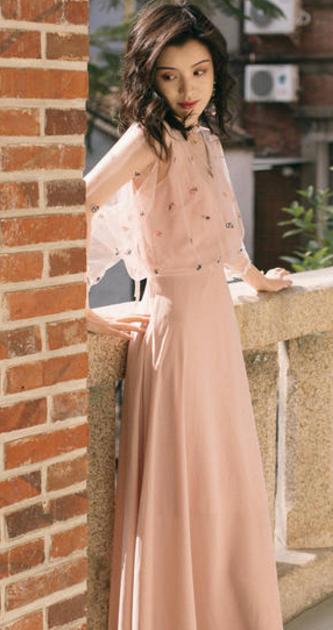 穿出高级感的连衣裙,法国小众气质连衣裙