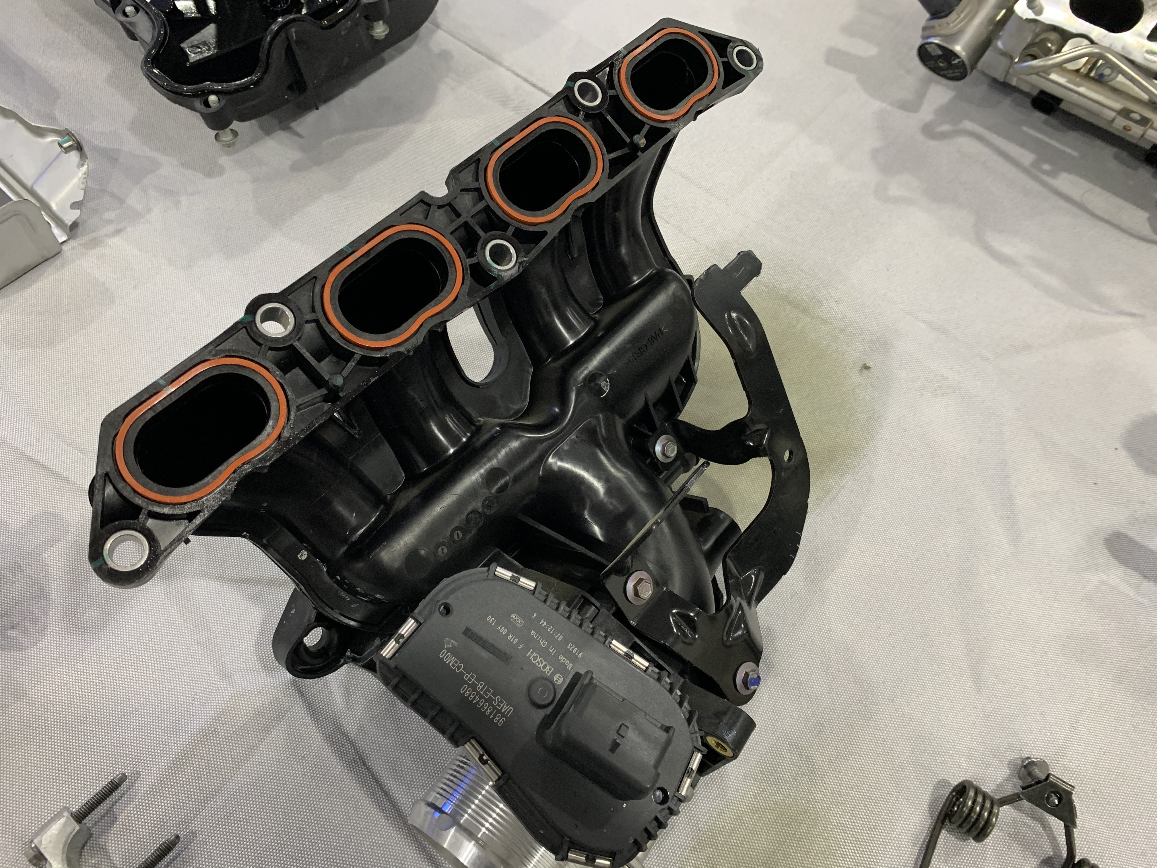 东风风神ax71.4t废气阀质保,东风风神十年不限里程质保保什么