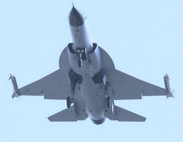 枭龙战机处于什么水平,中国的枭龙战机怎样了