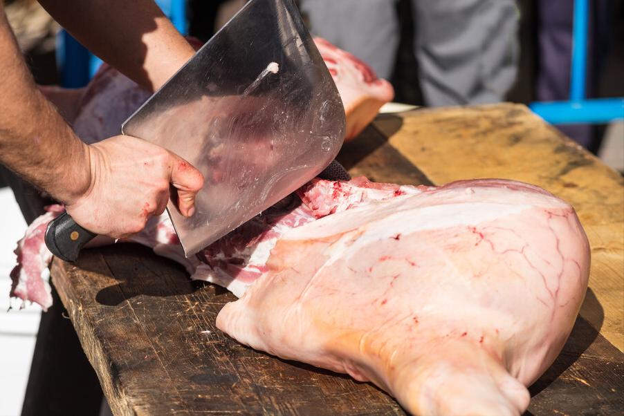 买猪蹄前蹄后蹄的区别,买猪蹄要分清前蹄和后蹄区别挺大