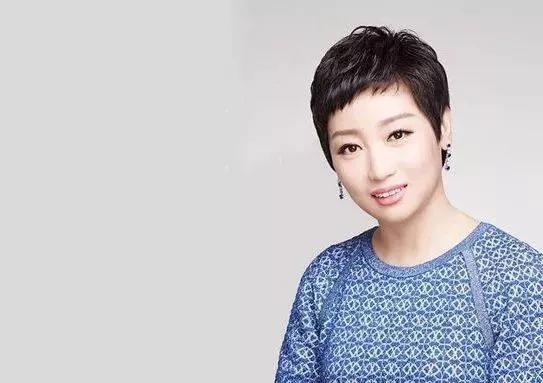 服刑近12年，昔日首富黄光裕终于出狱，国美或在今晚公布消息