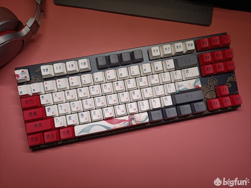 阿米洛静电容鸳鸯键盘评测,阿米洛静电容v2键盘测评