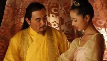 古代翻牌子是怎么把妃子抬过来的,古代皇帝翻错妃子牌