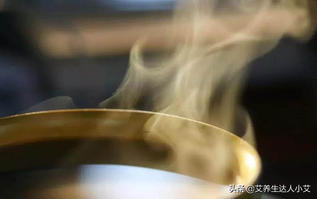 喉咙呼噜噜的痰音可预示五种疾病,什么样的痰预示有疾病