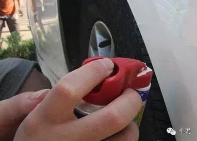 汽车塑料件划痕刮伤了怎么修复,汽车小划痕去保养店修复多少钱