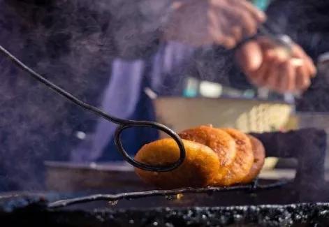 去摆摊的视频,摆摊去哪里拿货