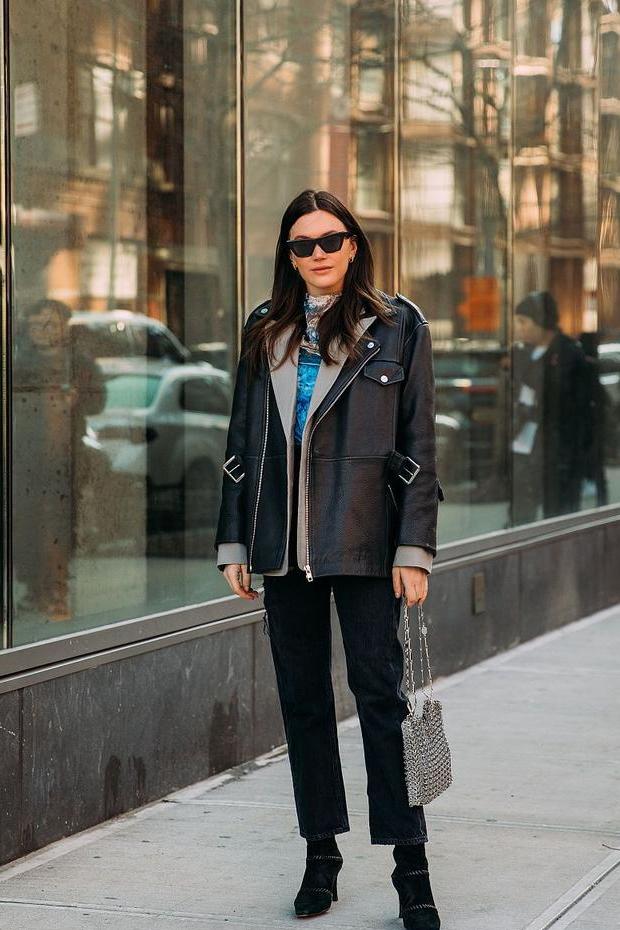 直筒西装裤穿搭高级感,白色气质直筒西装裤高级搭配