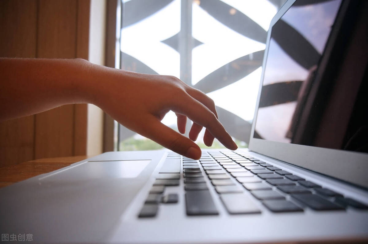 电商平面和ui设计哪个好,网页设计平面设计ui设计