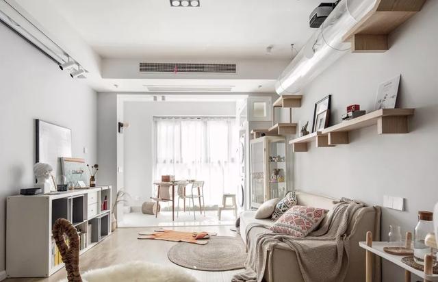 中央空调放在客厅什么位置,客厅中央空调出风口的最佳位置