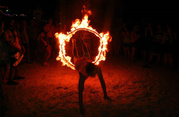 世界三大电音派对！2019年泰国帕岸岛满月派对游玩指南