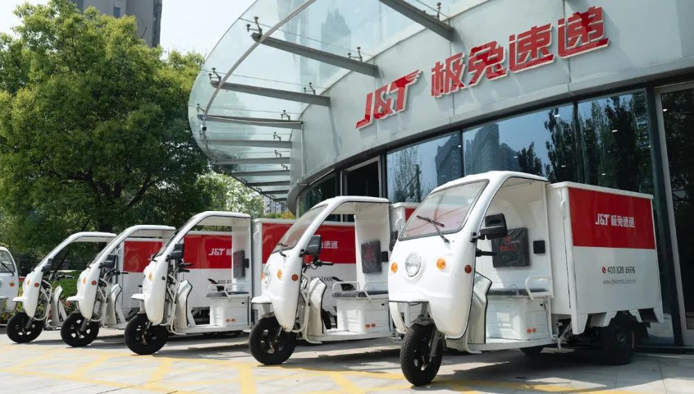 十个月烧掉200亿，这只兔子为什么引起整个行业的众怒？