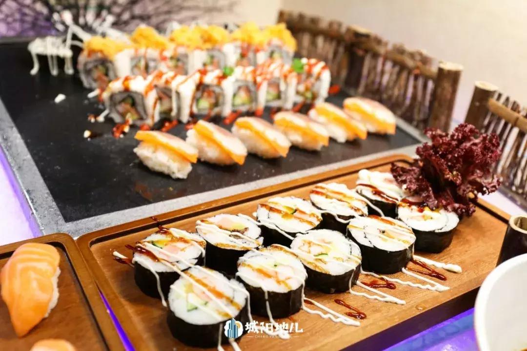 人均不到300的自助餐厅四星级酒店,海鲜自助高性价比酒店推荐