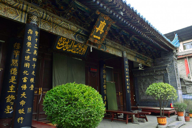 西安莲湖区20个旅游景点,3个是公园,其他17个历史底蕴丰厚