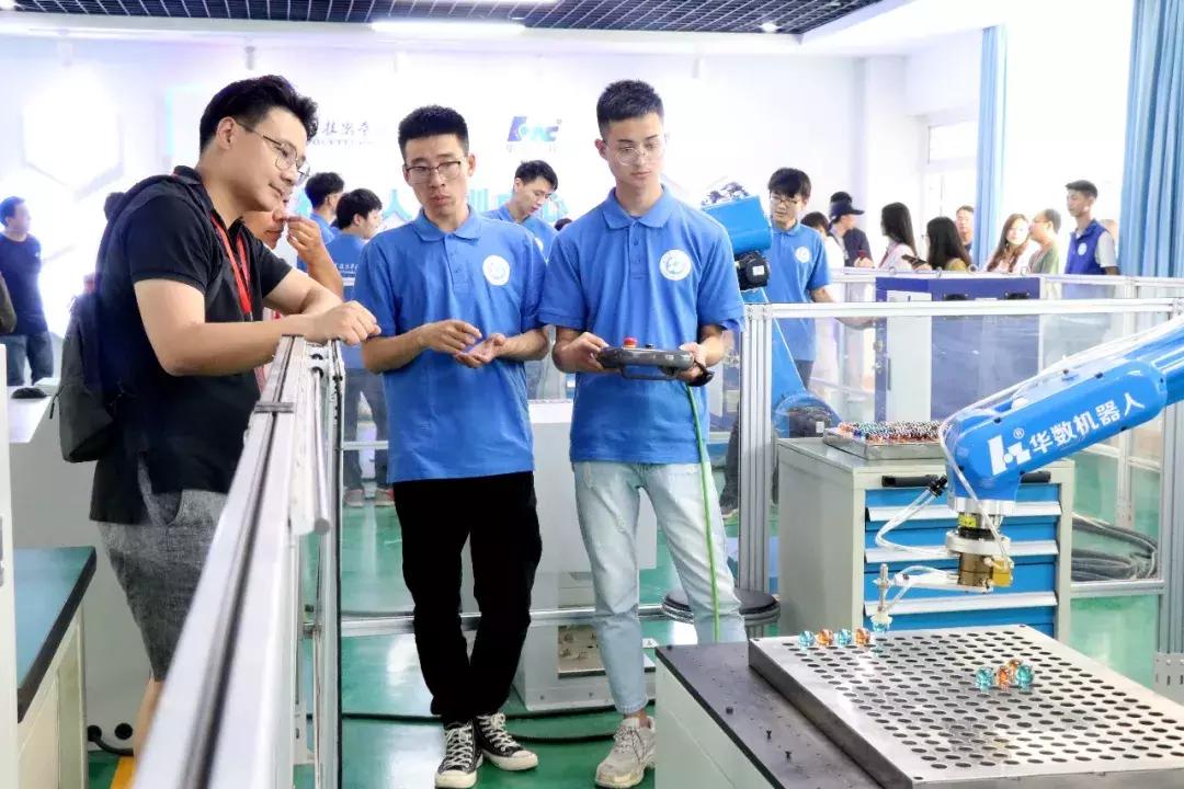 武汉职业技术学院排名,高职小清华武汉职业技术学院