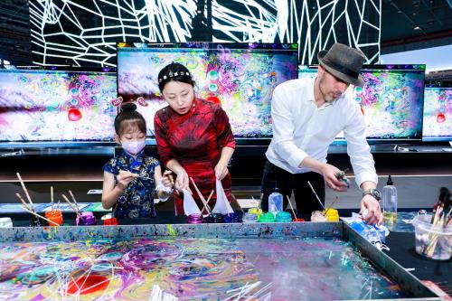 今年AWE海信视像“不一样”，来看看有哪些营销新玩法