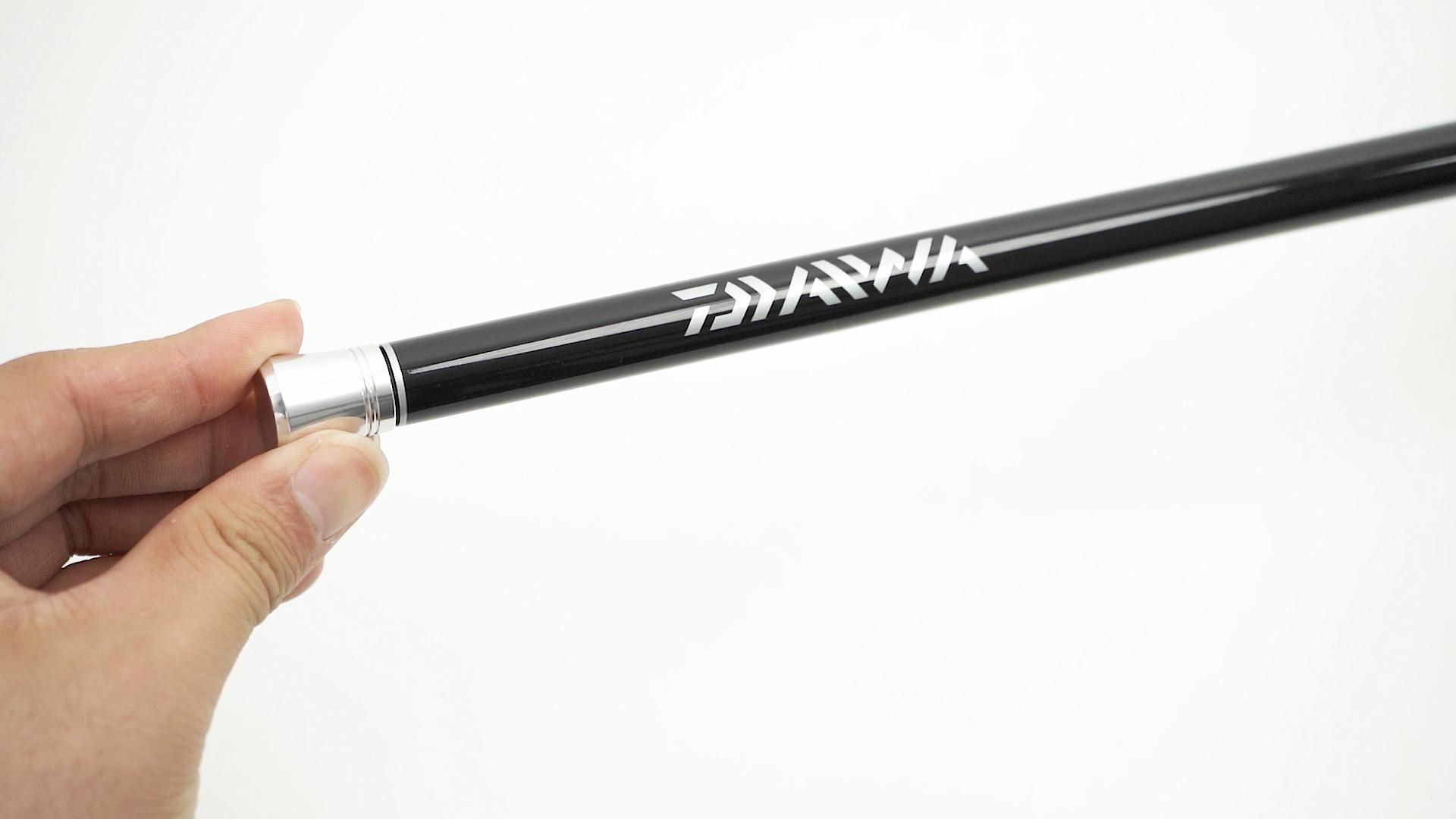 花了300块钱买渔具,用几十块钱的鱼竿丢人吗