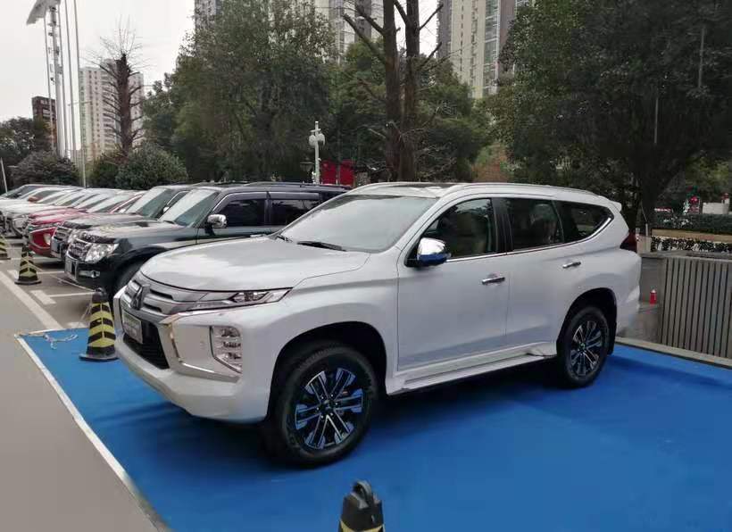 帕杰罗劲畅6b31和6g72的区别,帕杰罗劲畅6b31发动机