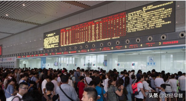 爱恨一瞬间！12306：被骂十年不吭声，终成中国神器