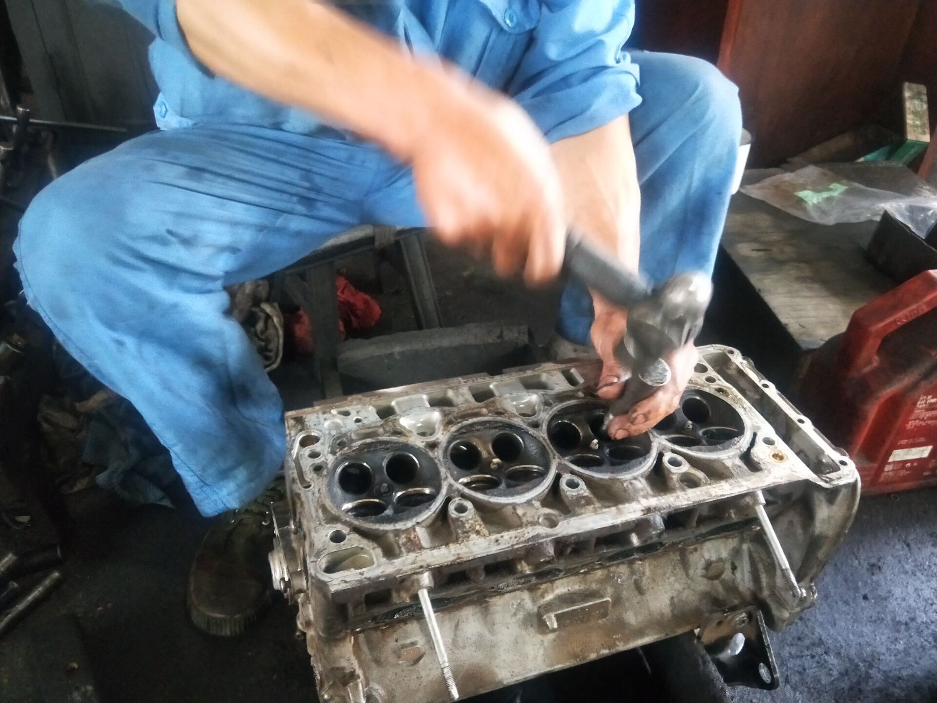 新帕萨特ea888大修多少钱,大众帕萨特ea888烧机油能修好吗