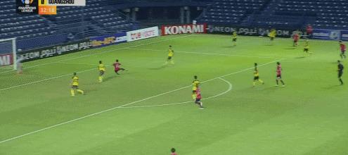 广州队0-8川崎破输球纪录,广州队惨败