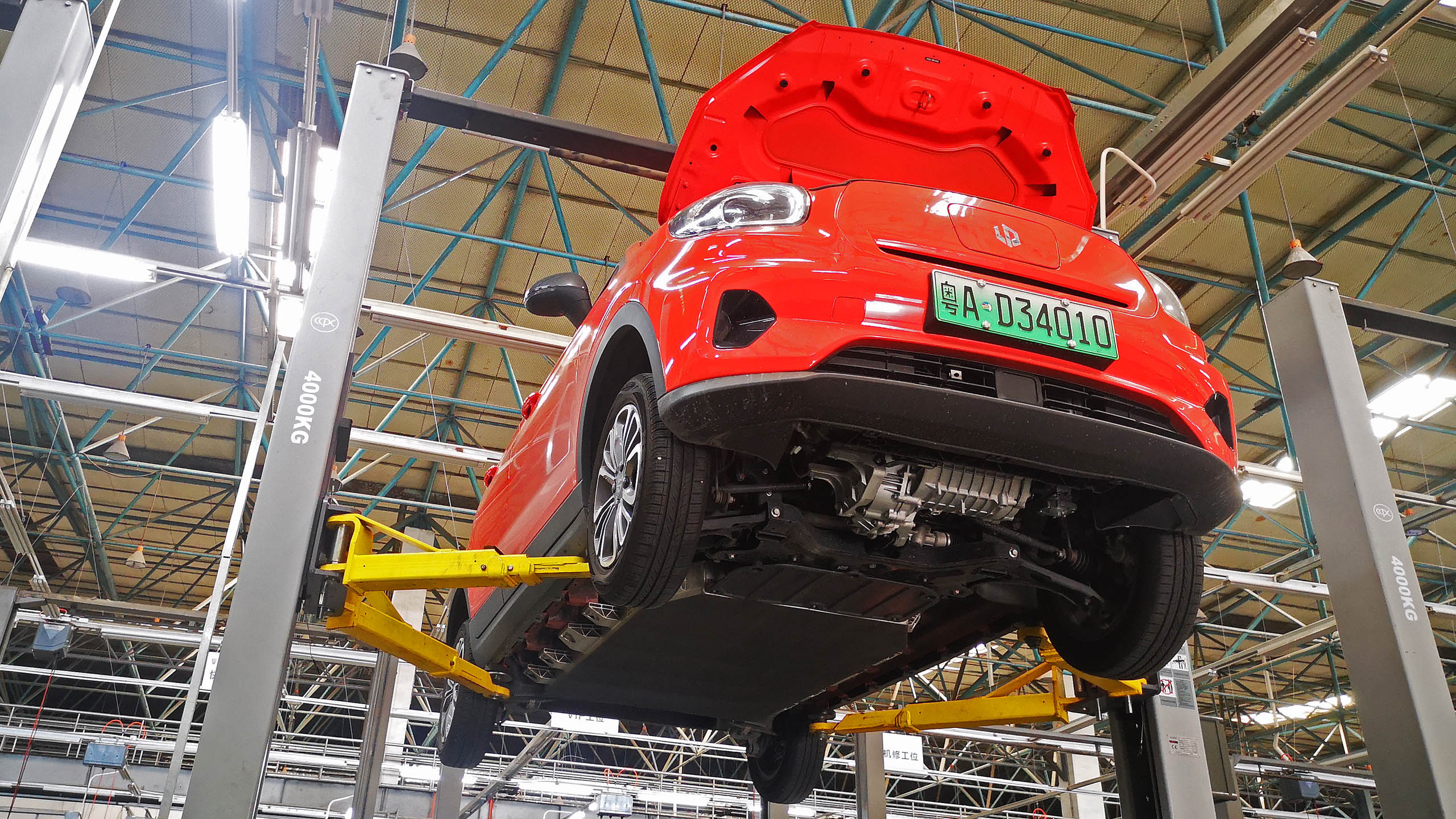 403公里续航,零跑t03310轻享版深度体验