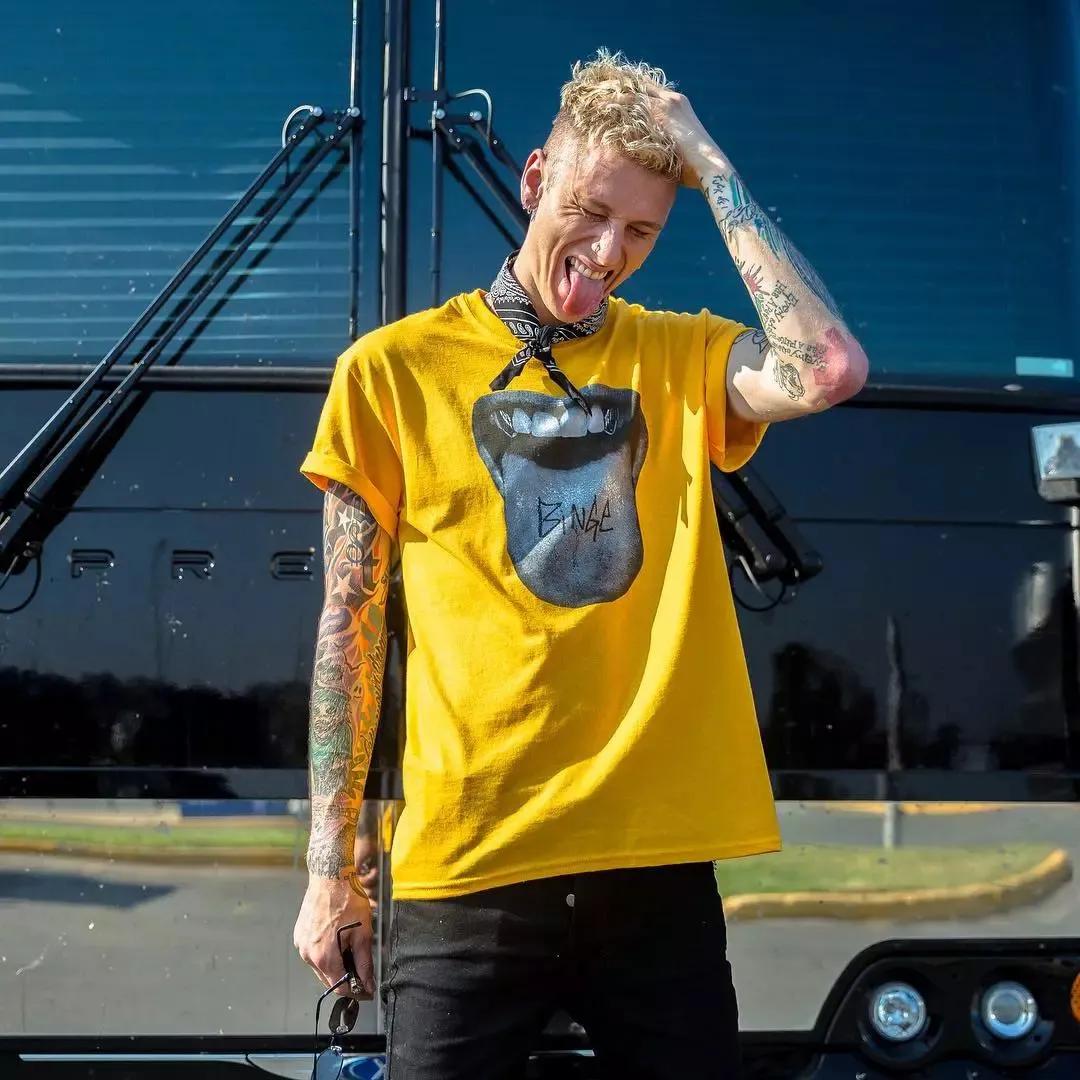 阿姆与女儿现状,阿姆女儿多大了