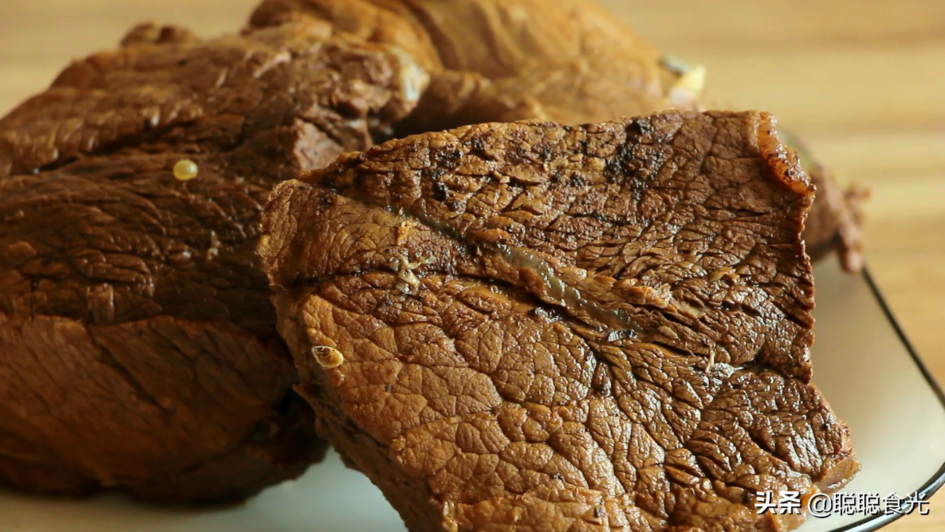 麻辣吮指牛肉私家做法,麻辣牛肉干吃法