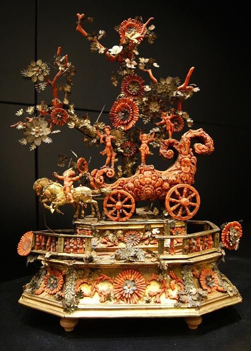 故宫红珊瑚雕刻图片,红珊瑚雕刻十大排名