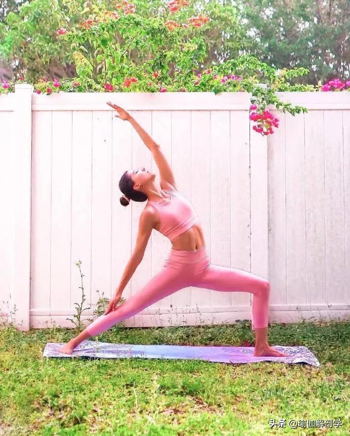 练瑜伽到底能不能减肥,女人练瑜伽能减肥吗