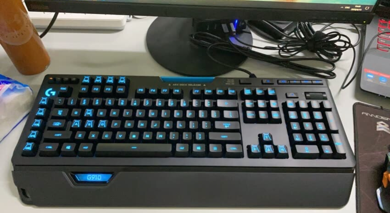 罗技g913键盘青轴测评,罗技g910键盘是什么档次