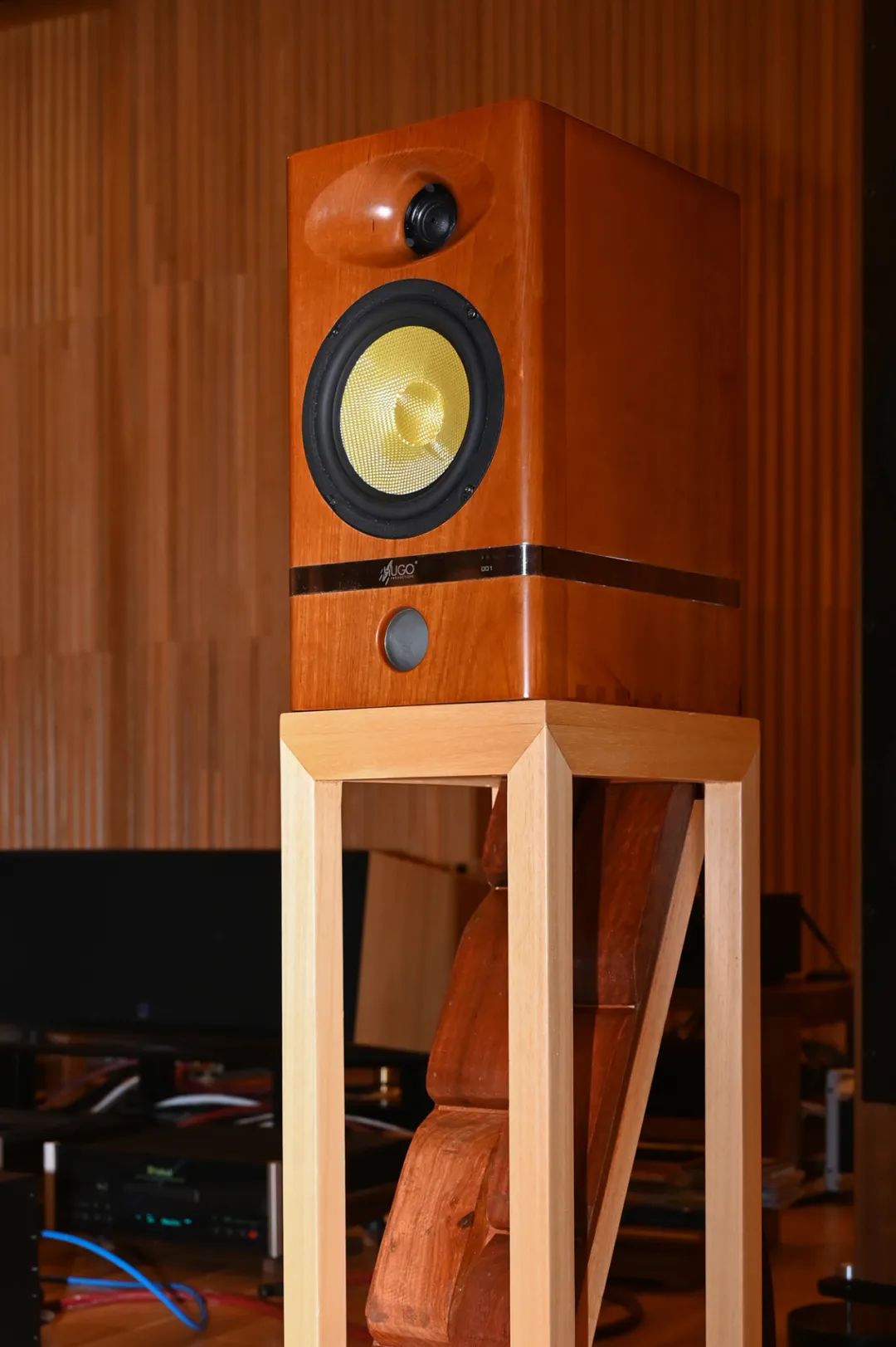 老古董音响值不值得入手,90年代音响好还是现在的音响好