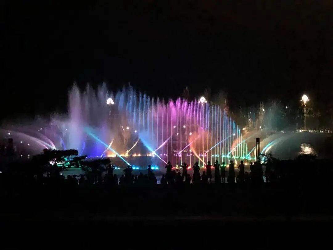 东南西北修公园大PK：城东，成华更凶还是龙泉更猛？