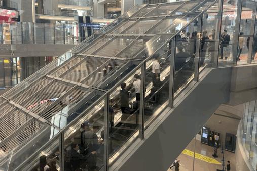 上海浦东日上免税店在候机室吗,浦东机场卫星厅免税店位置