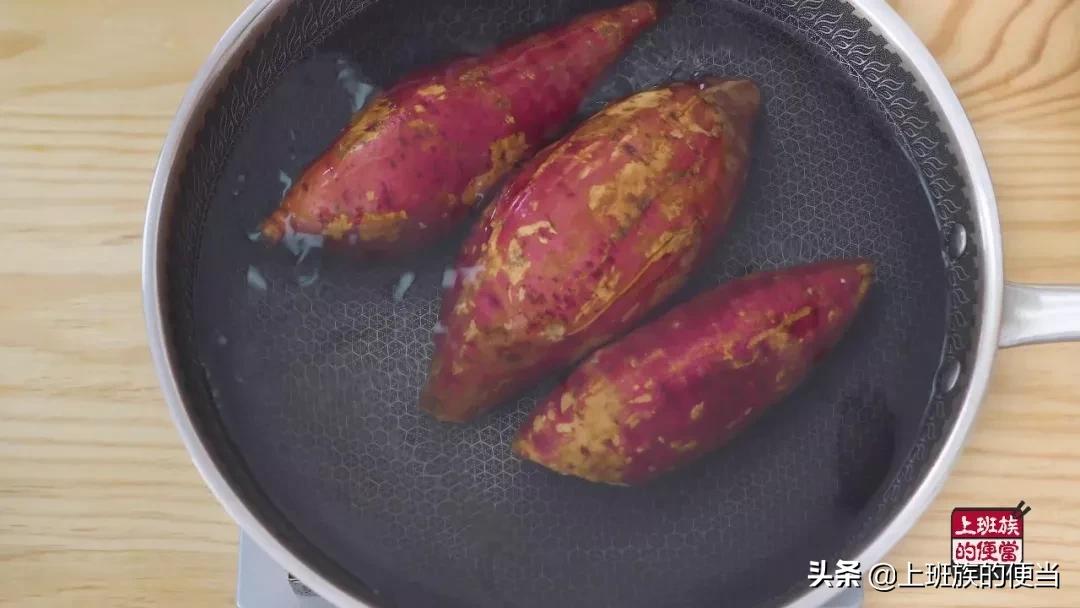 红薯干三蒸三晒软糯制作方法,蒸熟的红薯免晒做红薯干