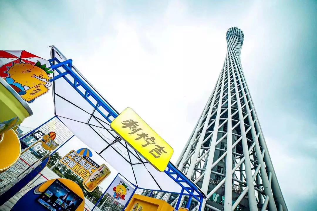 7天100W强曝光!户外广告的营销实力再次被印证