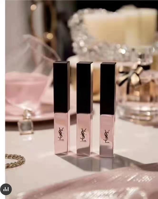 秋冬季节哪些口红适合你？戴上口罩你还涂口红么？