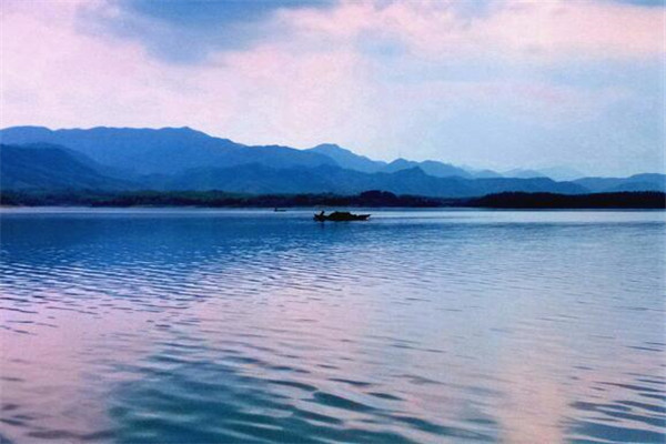 咸宁十大著名旅游景点,嘉鱼山湖温泉消费价格多少