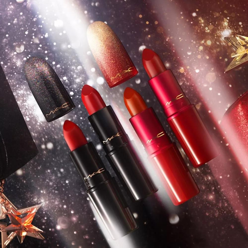 衣服买多少也不嫌多,买到好多衣服没怎么穿