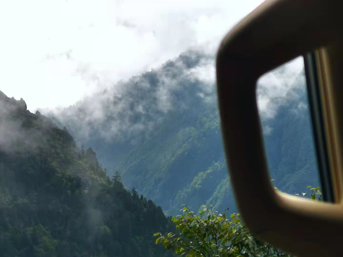 云南香格里拉旅游秘境,云南香格里拉藏着一个雪域秘境