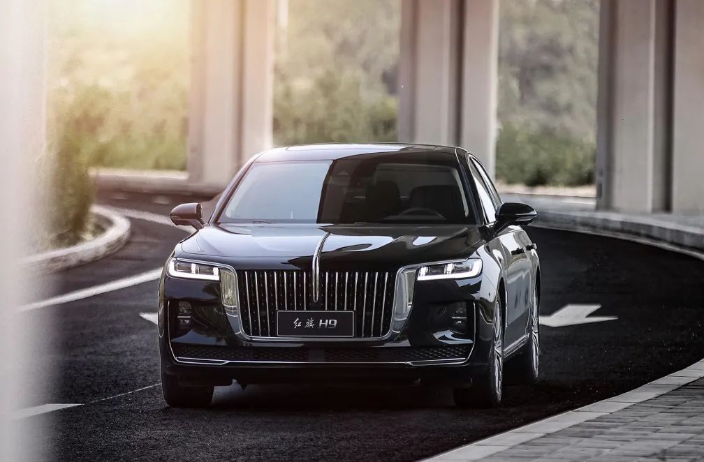 红旗算是真正的国产车吗,红旗是豪华还是非豪华