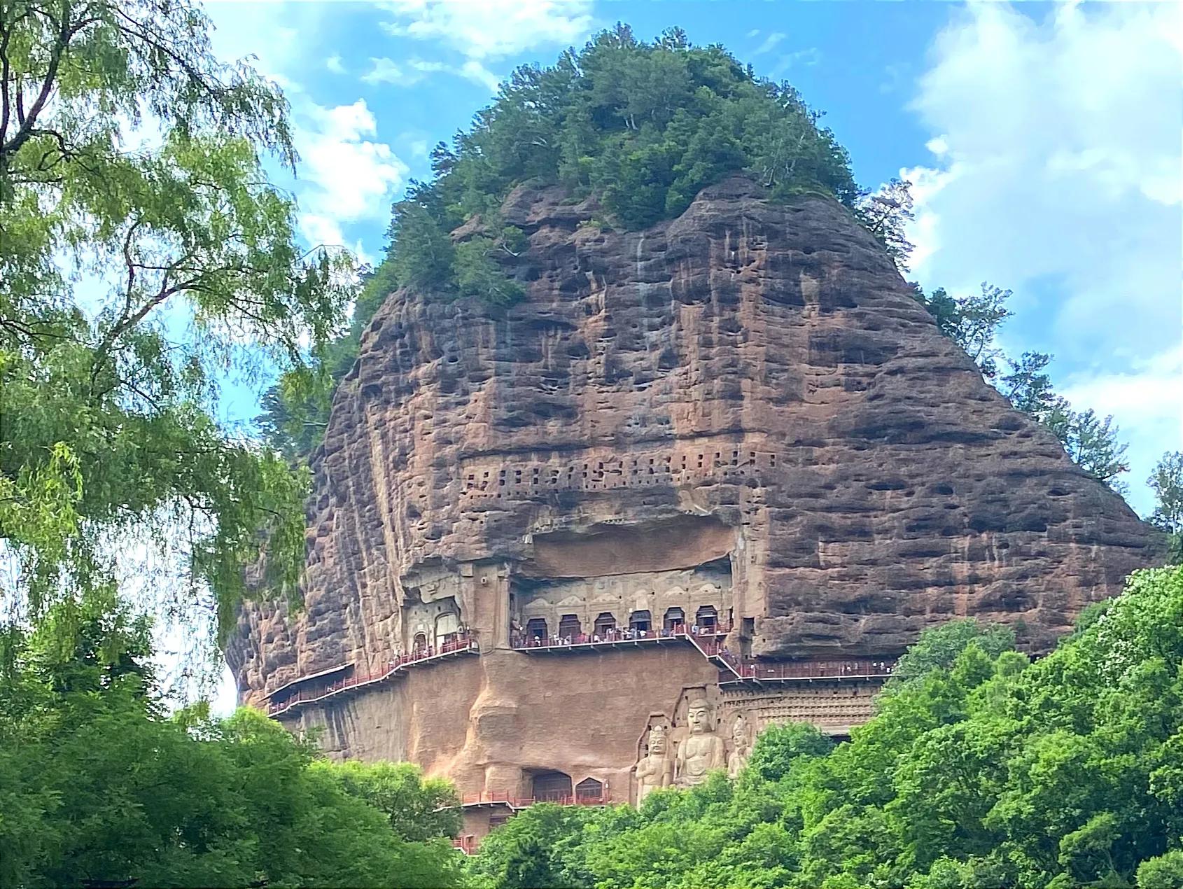麦积山石窟一日游,麦积山石窟一日游感受