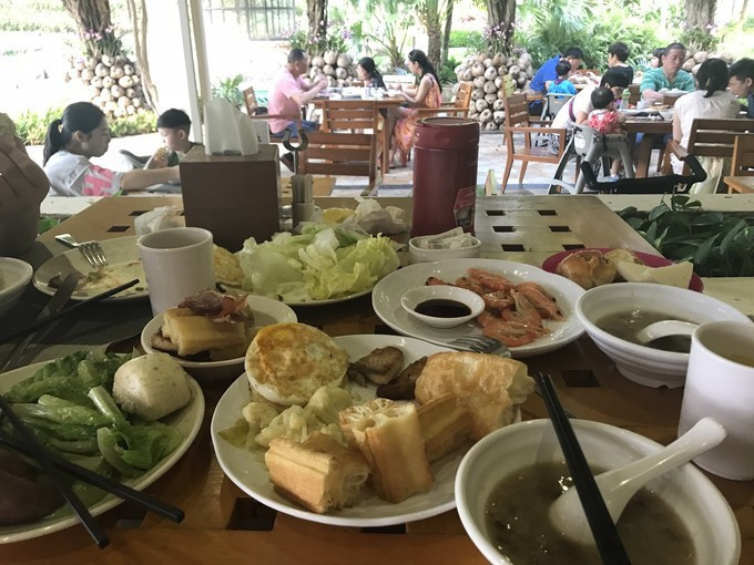 三亚的风景特别的美,感受一下三亚的气息和美景