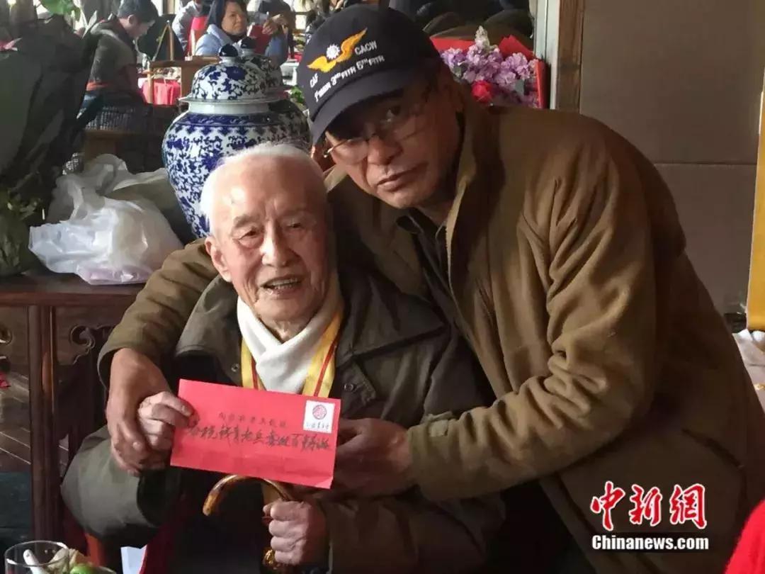 大爱无疆照亮自己温暖了别人,大爱无疆用心呵护