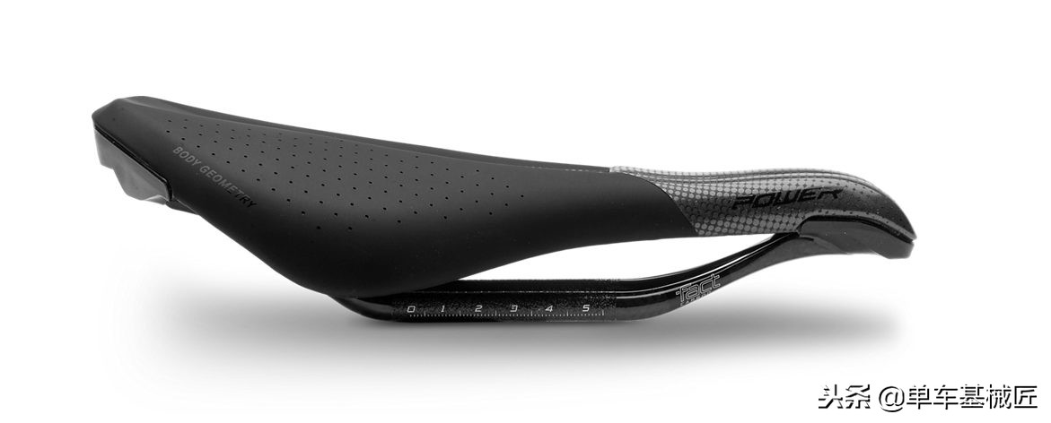 闪电mimic坐垫和3d坐垫选哪个,闪电powermimic女性坐垫