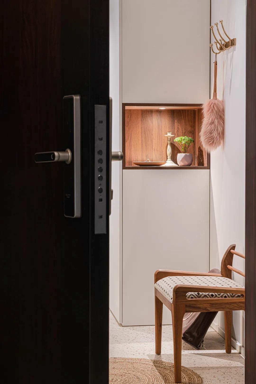 西安母女的111㎡三室暗房,拱形门、水磨石,超强储物力