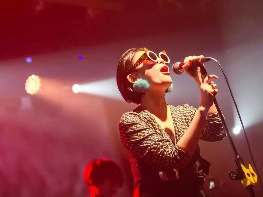 互联网巨头纷纷涉足移动K歌,现实却是“不是想唱就能唱”