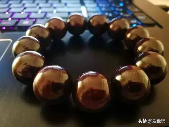 文玩桃核手串包浆玉化完图,盘玩包浆最快的手串