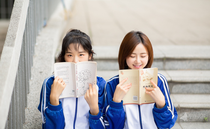 拍美女的摄影师视频,拍美女照片的摄影师