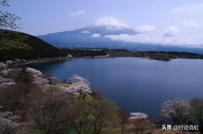 远观富士山风景区,日本景点富士山
