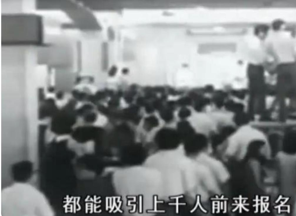 “草根大哥”陈小春的娱圈历险记